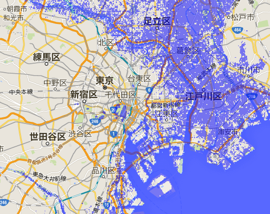 海面が 5 m 上昇したときに、東京で水没する範囲を示した地図。青くぬられているところが、水没する範囲になる。東京東部の荒川と江戸川にはさまれた地域は標高が低く、海面が上昇すると水没してしまう。西部は標高が高いので、海面が 5 m 上昇したとしてもほとんど水没しない。